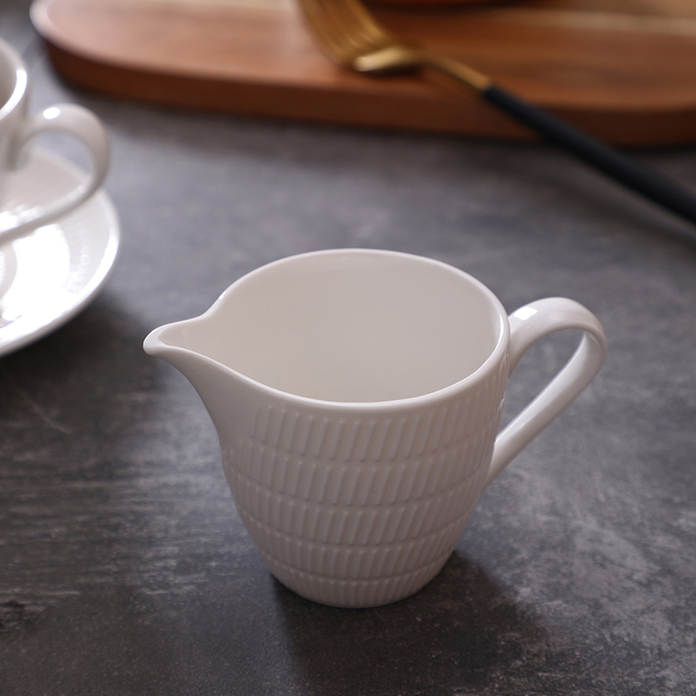 Porcelana Leite Branca 150ml
