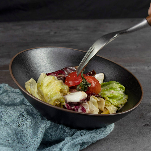 Tigelas de grés Saladas irregulares pretas para restaurante