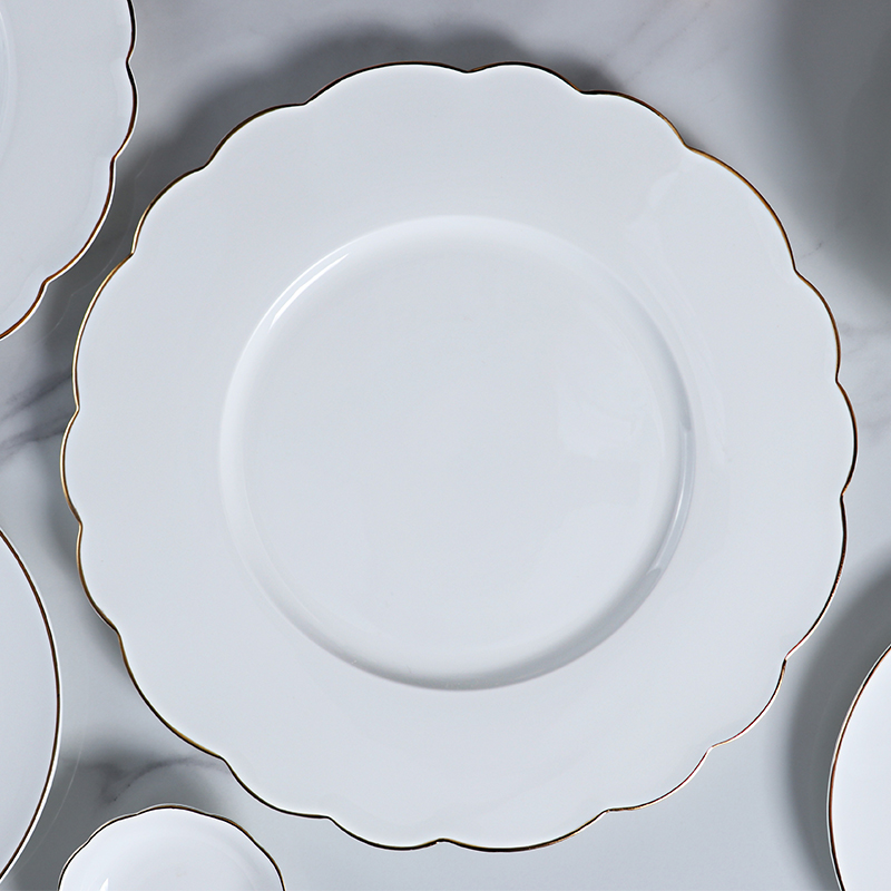 A louça fina da louça de Bone China ajusta o luxo