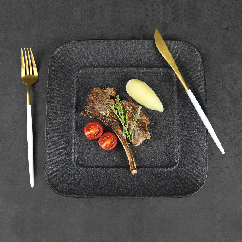 Prato de jantar quadrado preto em porcelana para restaurante