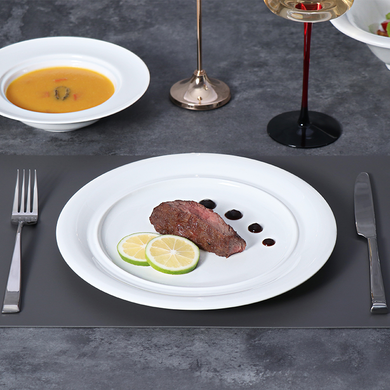 Placa de bife de porcelana branca de 12 polegadas Prato de jantar principal de cerâmica para restaurantes, hotéis, cafés