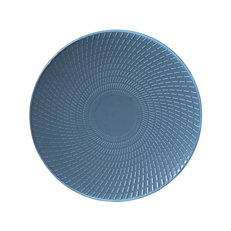 Xícaras e pratos de café em porcelana azul royal fosca