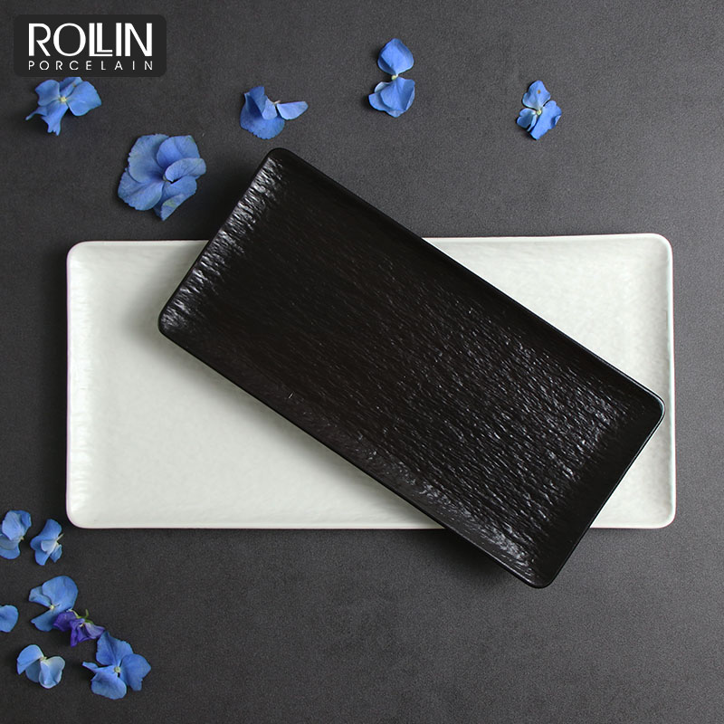 Conjunto de placas de grés branco preto de louça de restaurante 