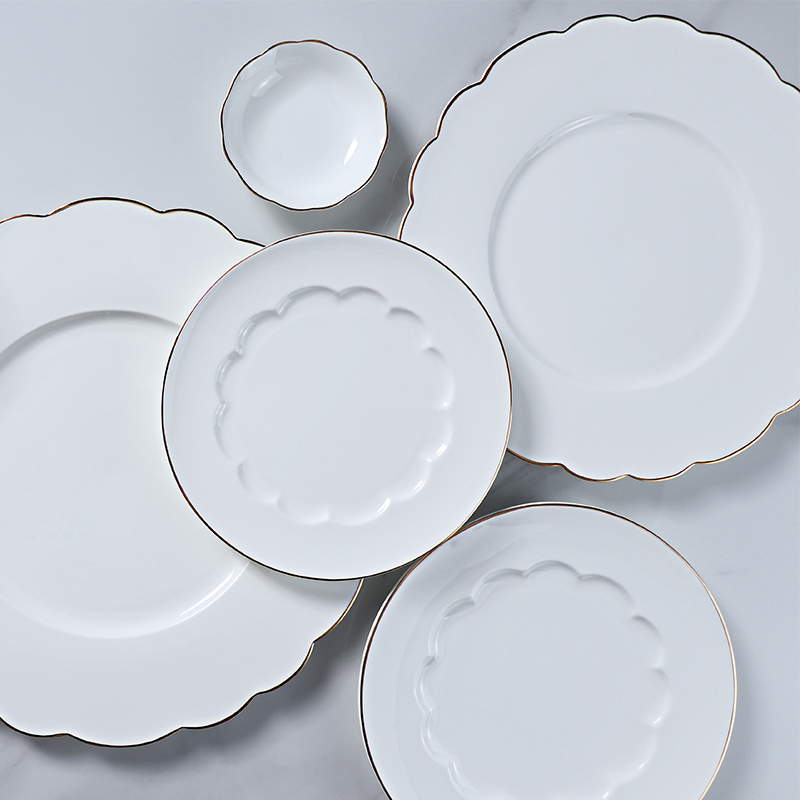 A louça fina da louça de Bone China ajusta o luxo