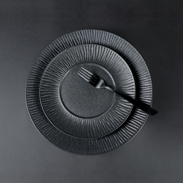 Louça de porcelana novo design Matt Frosting Black Restaurant Plate