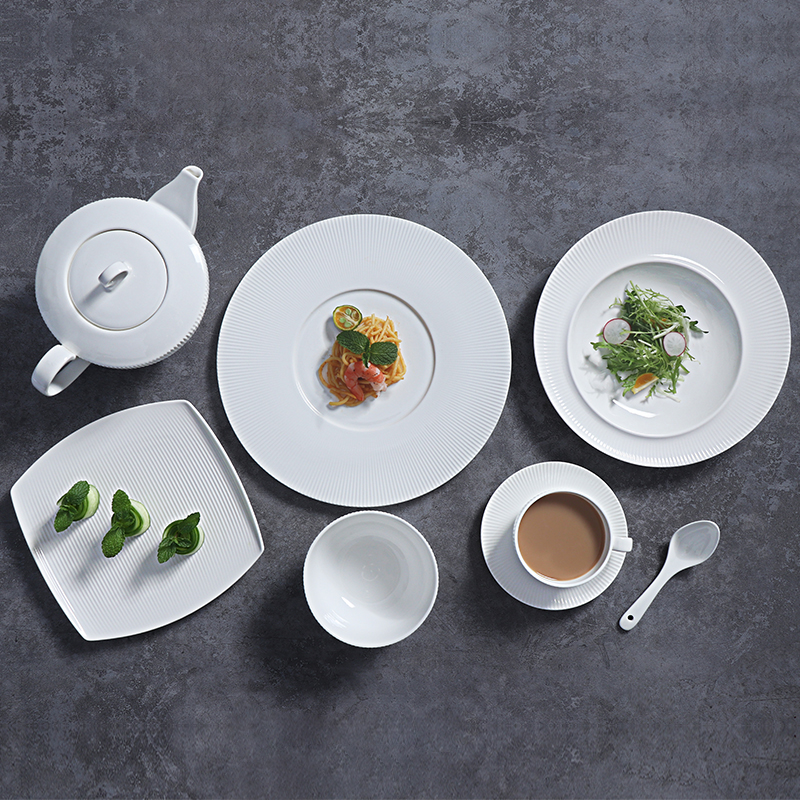 Novo conjunto de pratos de porcelana óssea pratos de jantar comerciais
