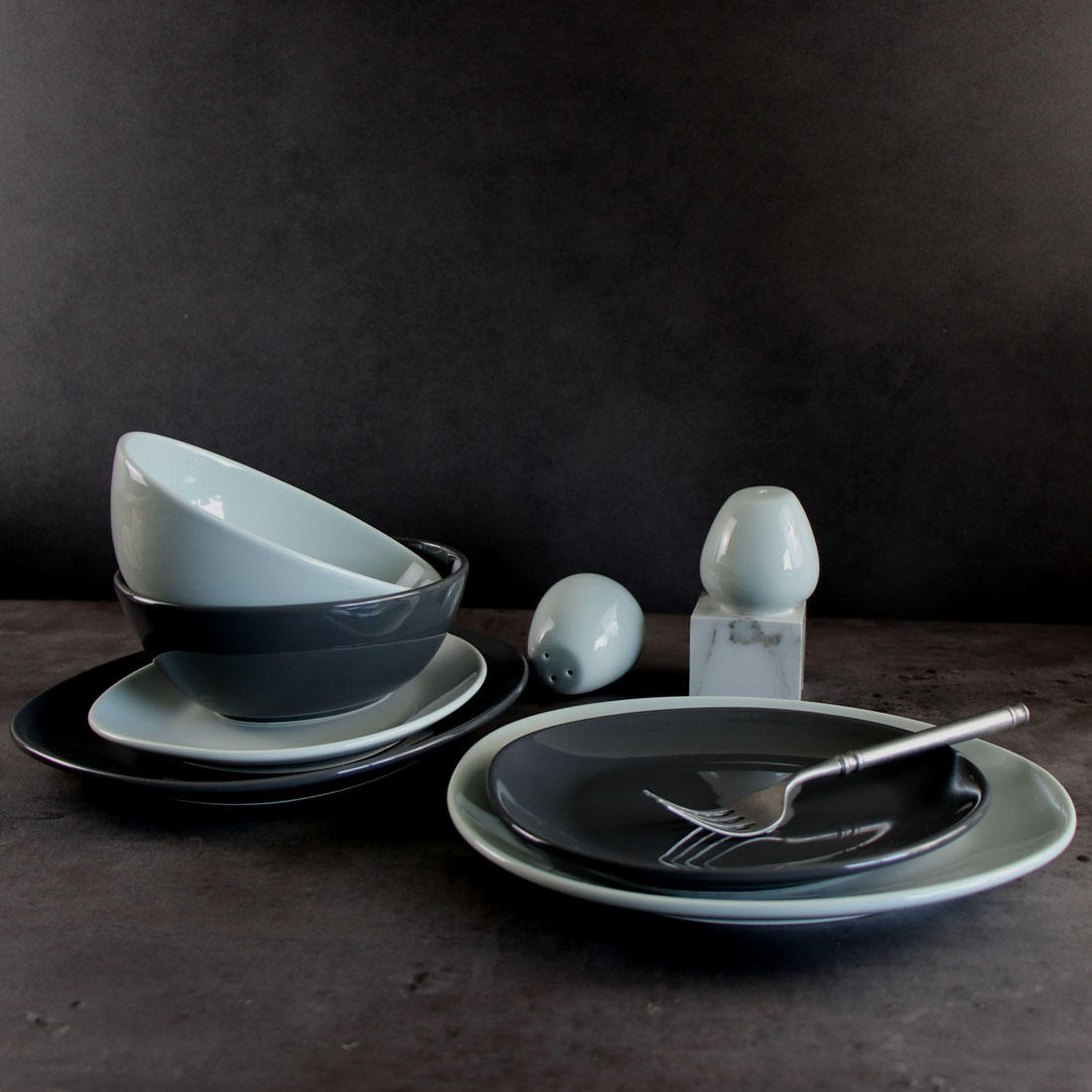 Conjunto de tigelas e pratos de porcelana irregular para mesa coreana de casa e restaurantes