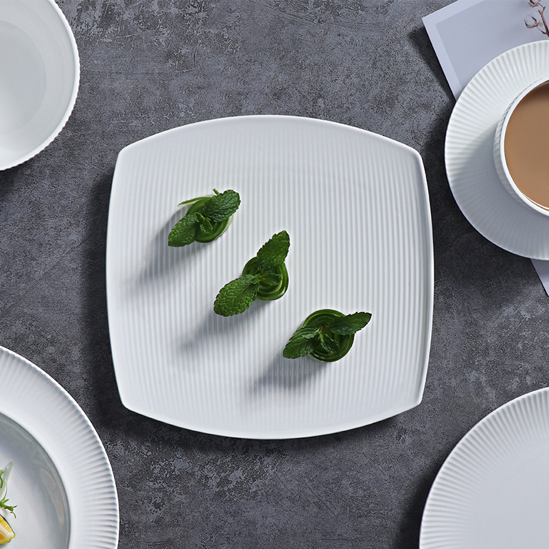 Novo conjunto de pratos de porcelana óssea pratos de jantar comerciais