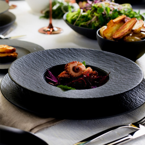 Prato de massa em grés nórdico para restaurante estrelas Michelin
