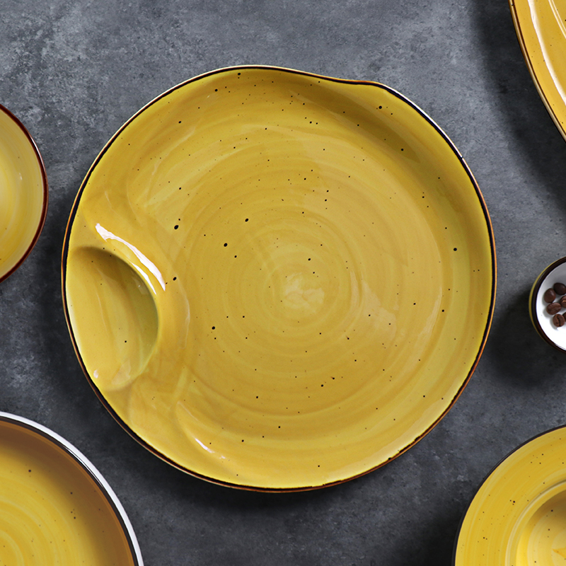 Conjunto de jantar de porcelana amarelo talheres personalizados conjunto de pratos de cerâmica para jantar em hotel
