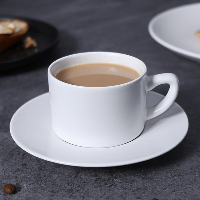 Pratos de Entrada Pratos de Sobremesa Personalizados para Jantar Italiano Melhores Pratos de Porcelana Branca Para Restaurantes Aluguel de Festa de Talheres