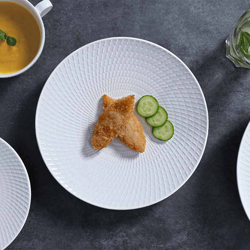 Fornecedor de hotel de guangzhou pratos de jantar brancos pratos finos de cerâmica para festa prato de porcelana branco personalizado para restaurante