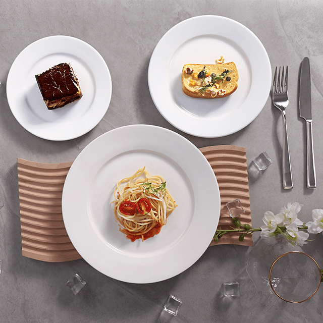 Pratos de jantar de porcelana para aperitivos de festa em cerâmica branca para restaurantes de hotel