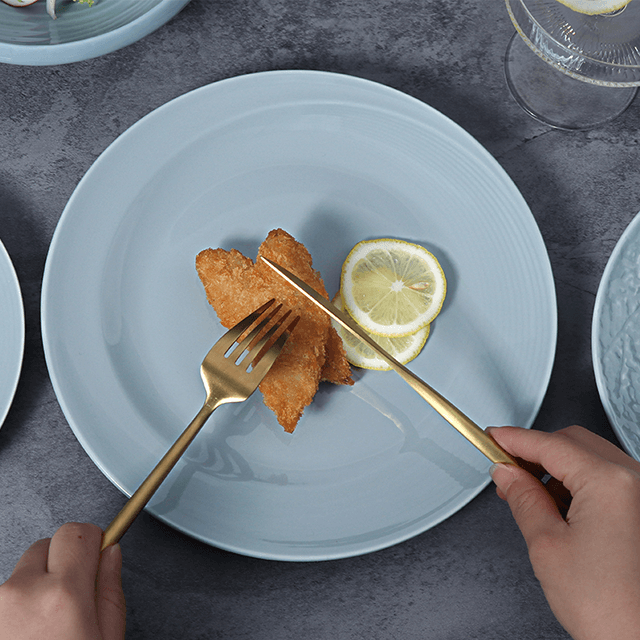 Conjuntos de pratos nórdicos Conjunto de jantar de luxo Conjunto de talheres de cerâmica Pratos de jantar Conjunto de tigelas e pratos de cerâmica