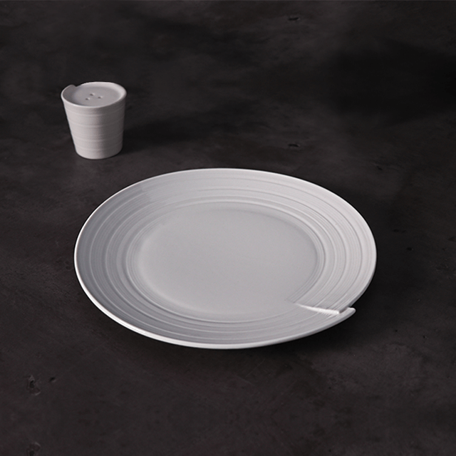 Conjunto de pratos e pratos para cozinha com ondas brancas para hotel