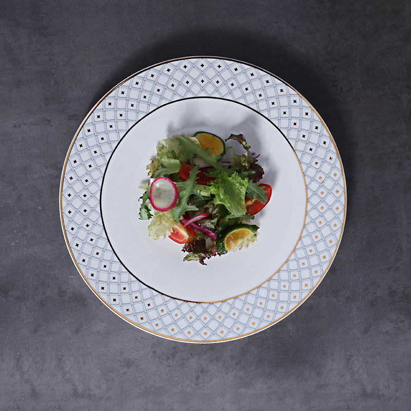 Artigos de Natal Pratos de jantar com borda dourada Bone Fine China Louça