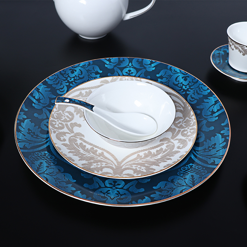 Pratos luxuosos dos utensílios de mesa de Bone China da louça do hotel de Cazaquistão