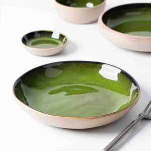 Pratos de restaurante a granel, talheres de porcelana verde